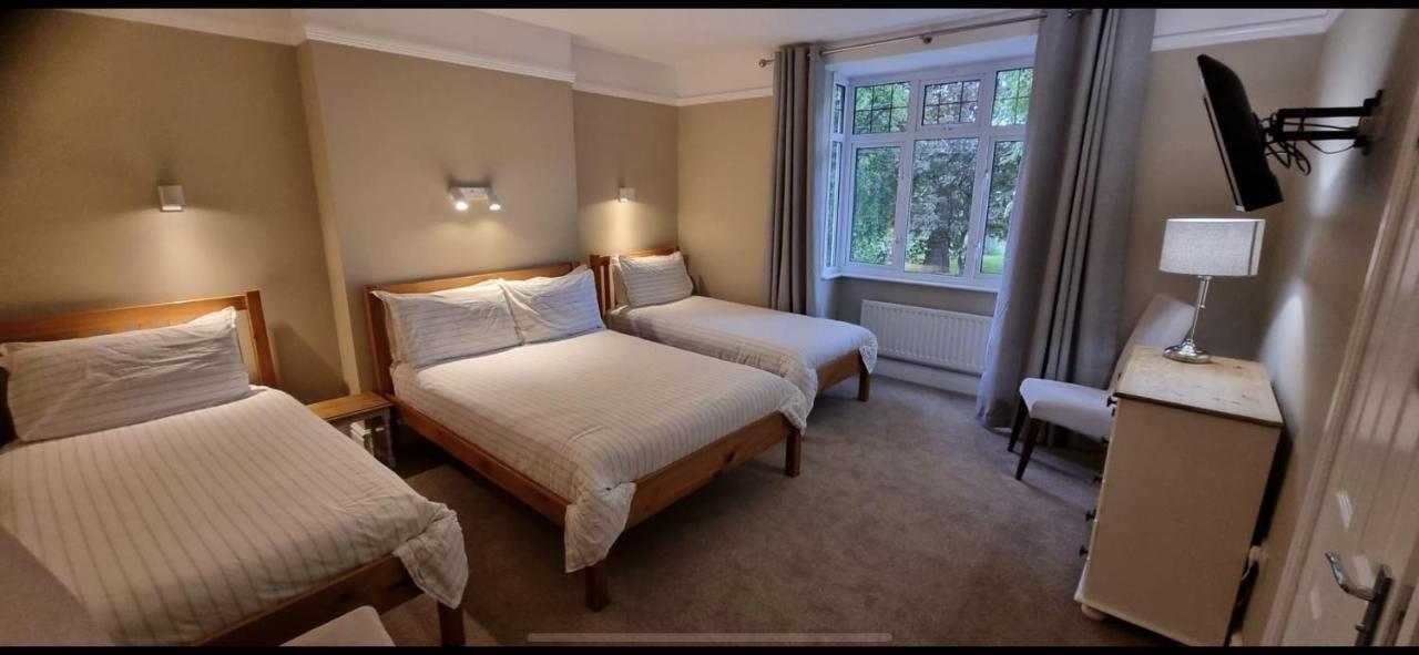 Salamander Guest House Стратфорд на Ейвън Екстериор снимка