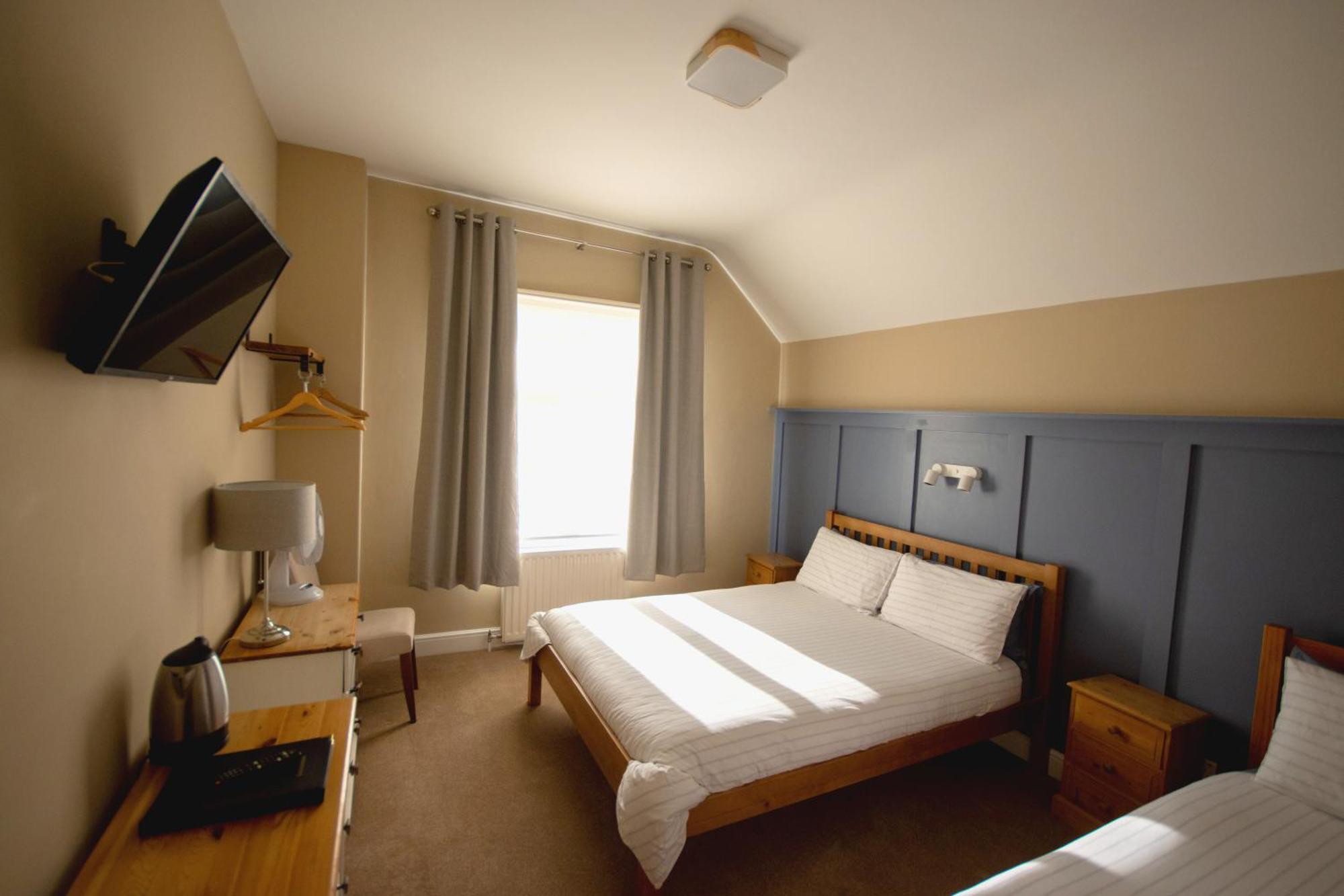 Salamander Guest House Стратфорд на Ейвън Екстериор снимка